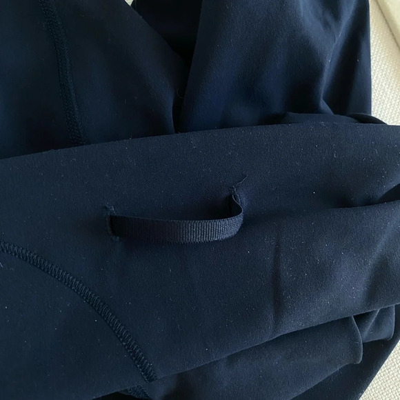LULULEMON Wunder Train High-Rise Crop 22 1/2” True Navy  Size 2 - Picture 9 of 15